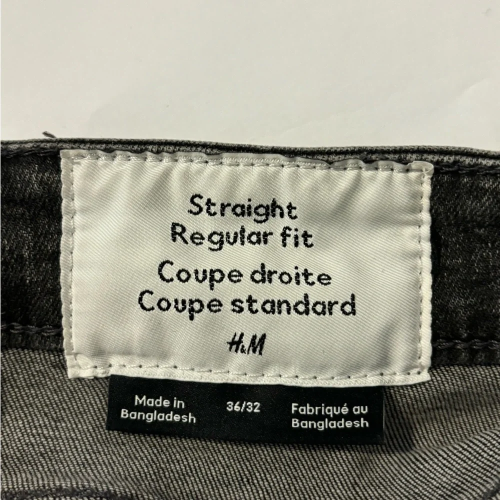 H&M Men's Dark Gray Relaxed Jeans - Picture 4 of 5